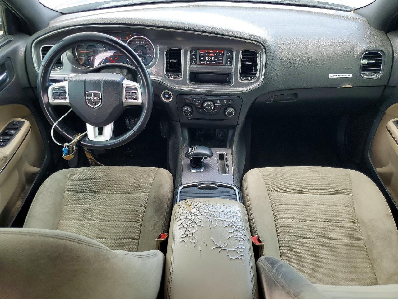 2014 Dodge Charger - zdjęcie 8