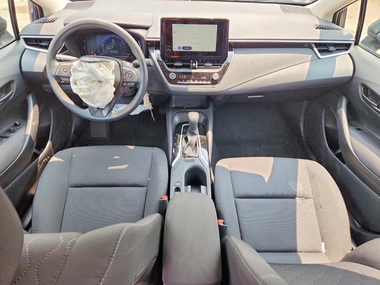 2026 Toyota Corolla Le - zdjęcie 8