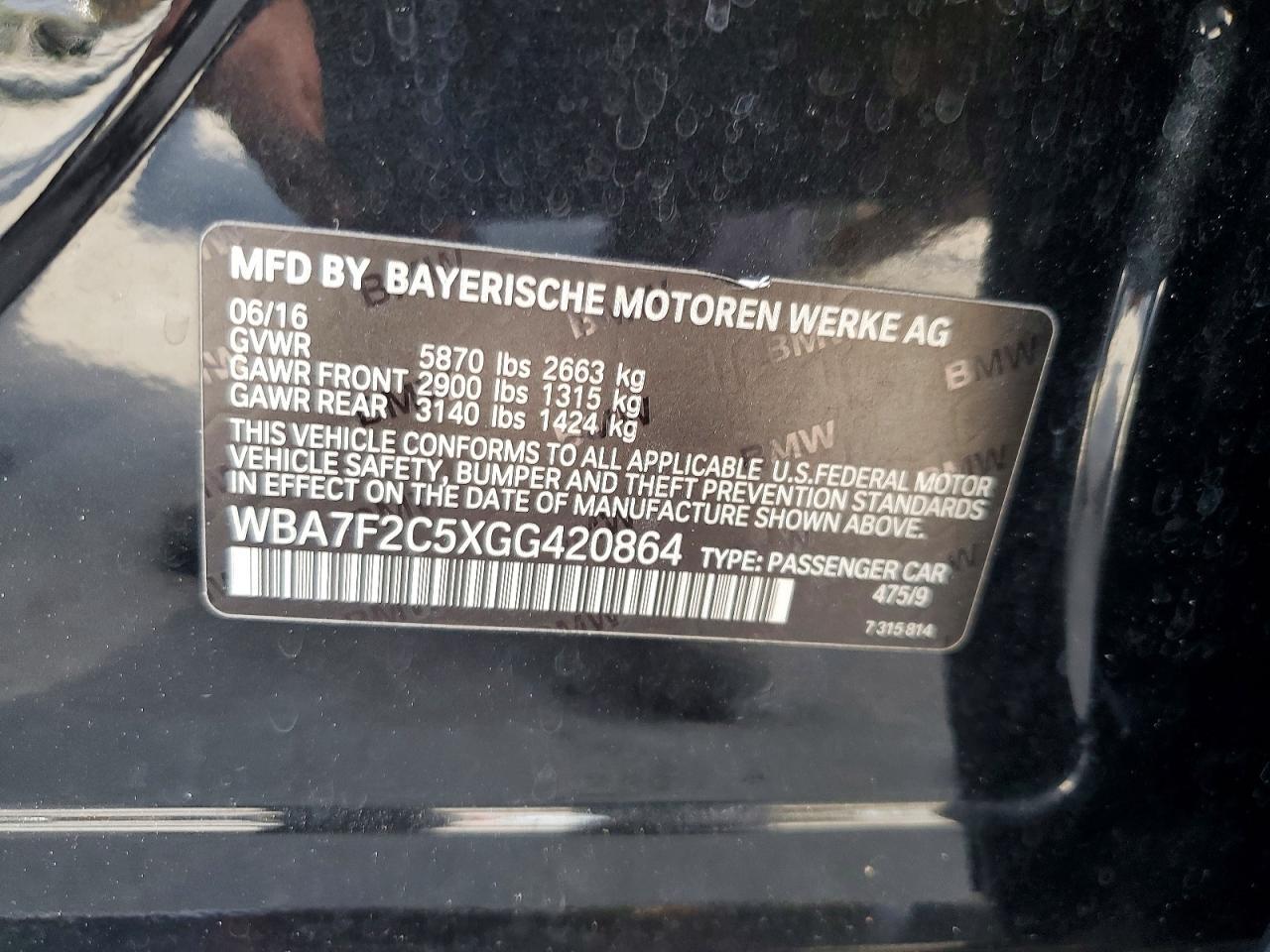 2016 BMW Seria 7 750i - zdjęcie 12