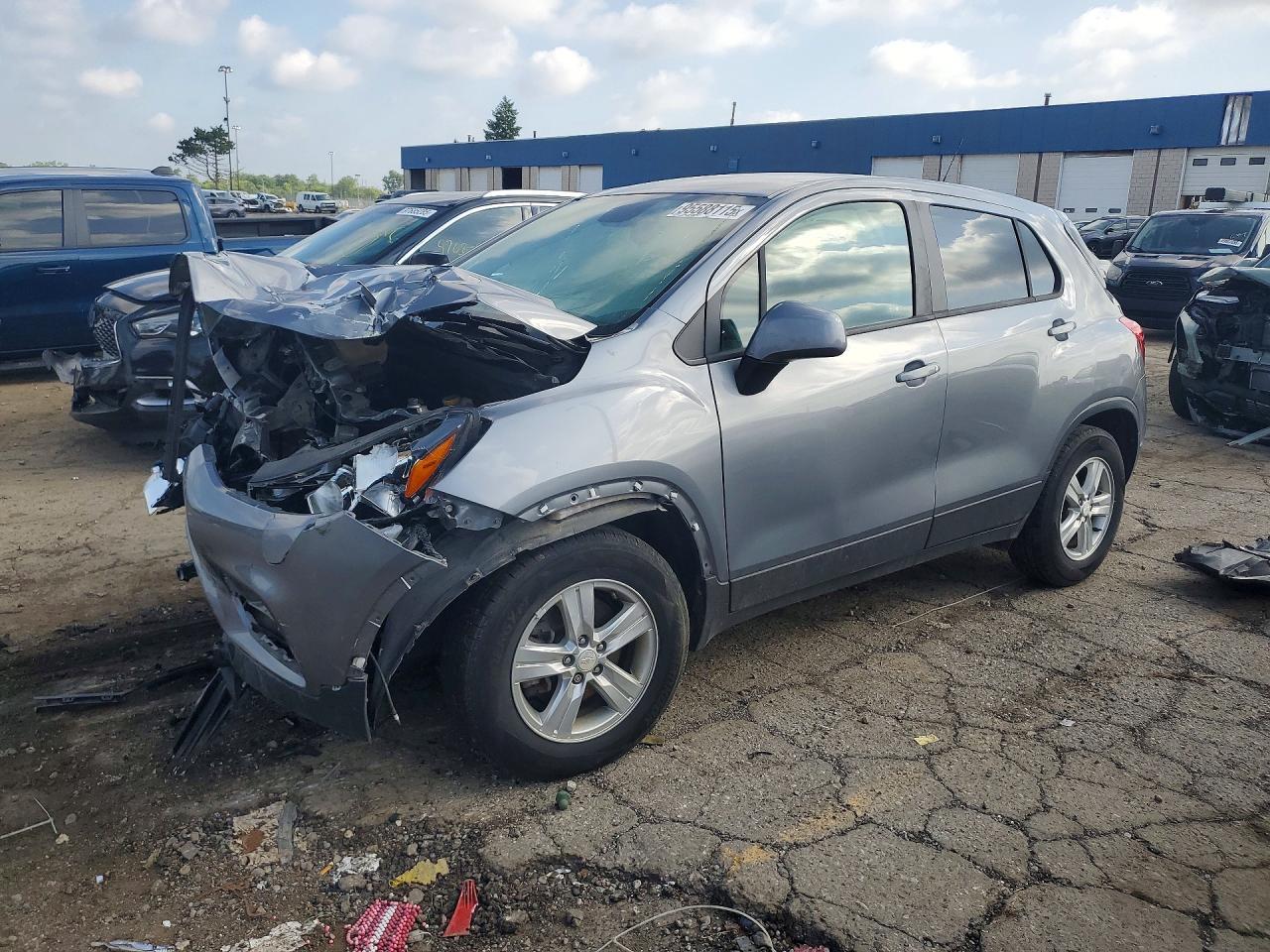 2020 Chevrolet Trax Ls - zdjęcie główne