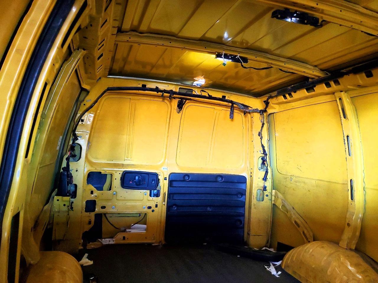 2021 Chevrolet Express G2500 - zdjęcie 10