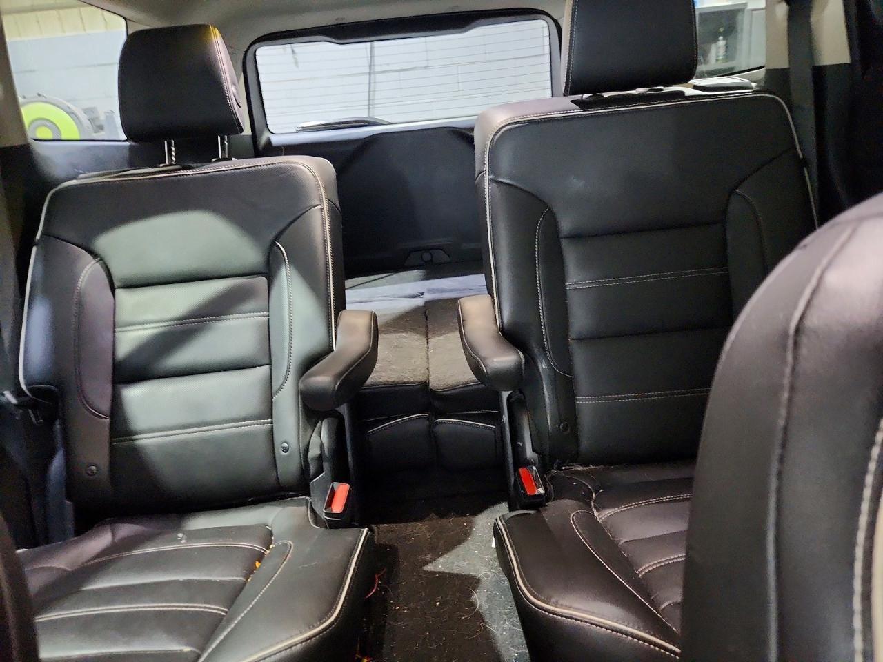 2019 GMC Acadia Denali - zdjęcie 10