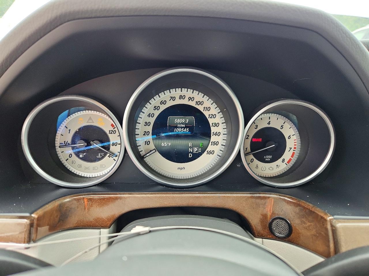 2014 Mercedes-Benz E 350 - zdjęcie 9