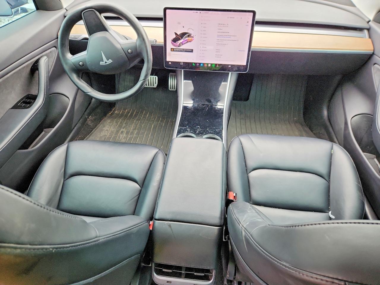 2019 Tesla Model 3 - zdjęcie 8