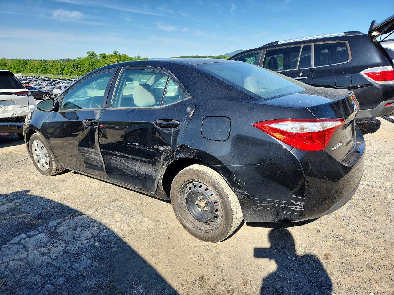2014 Toyota Corolla Le - zdjęcie 2