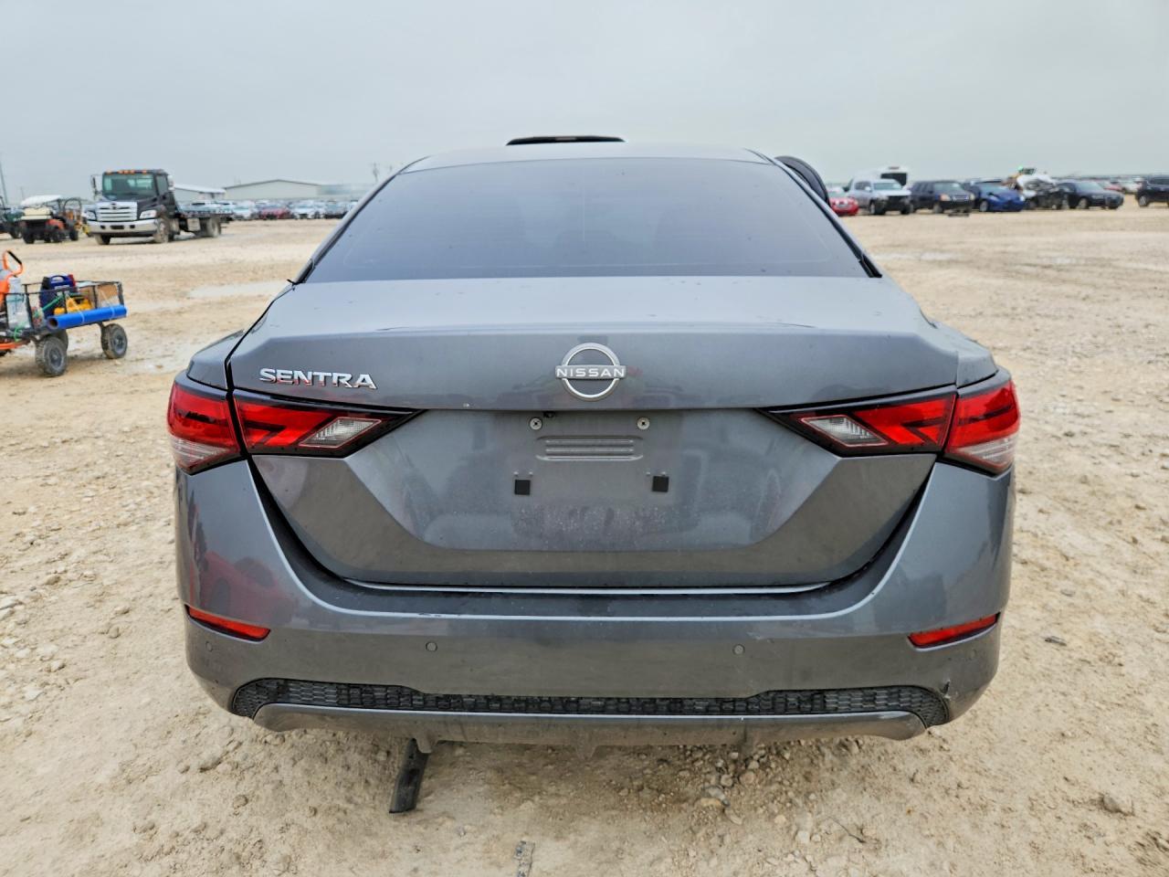 2024 Nissan Sentra S - zdjęcie 6