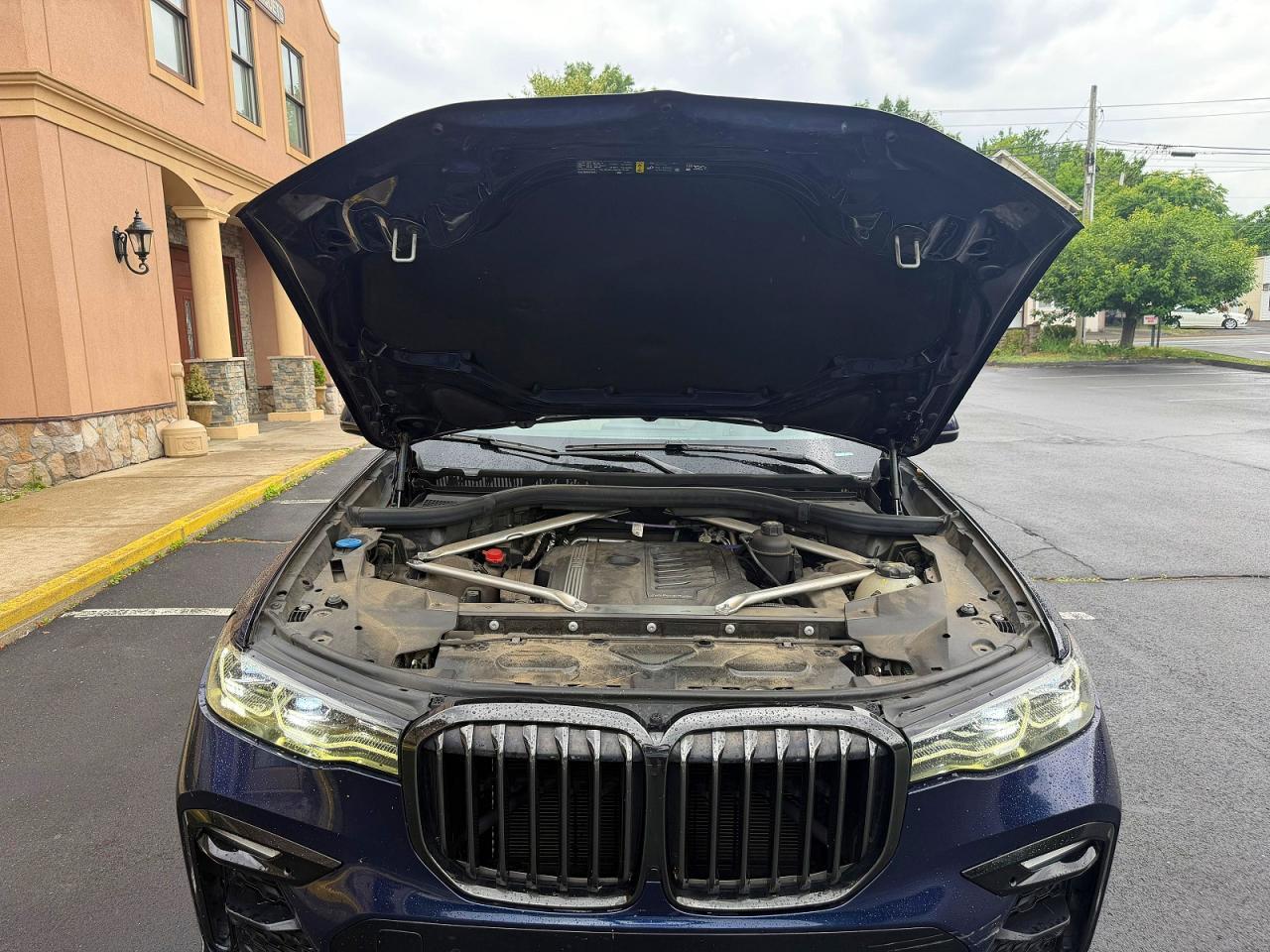 2022 BMW X7 xDrive40I - zdjęcie 8