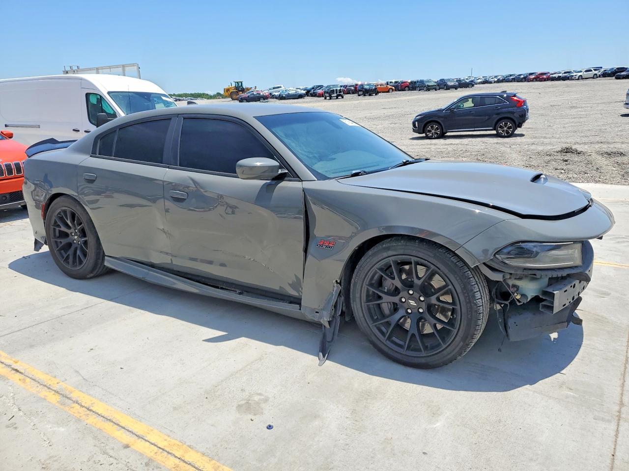 2018 Dodge Charger R - zdjęcie 4
