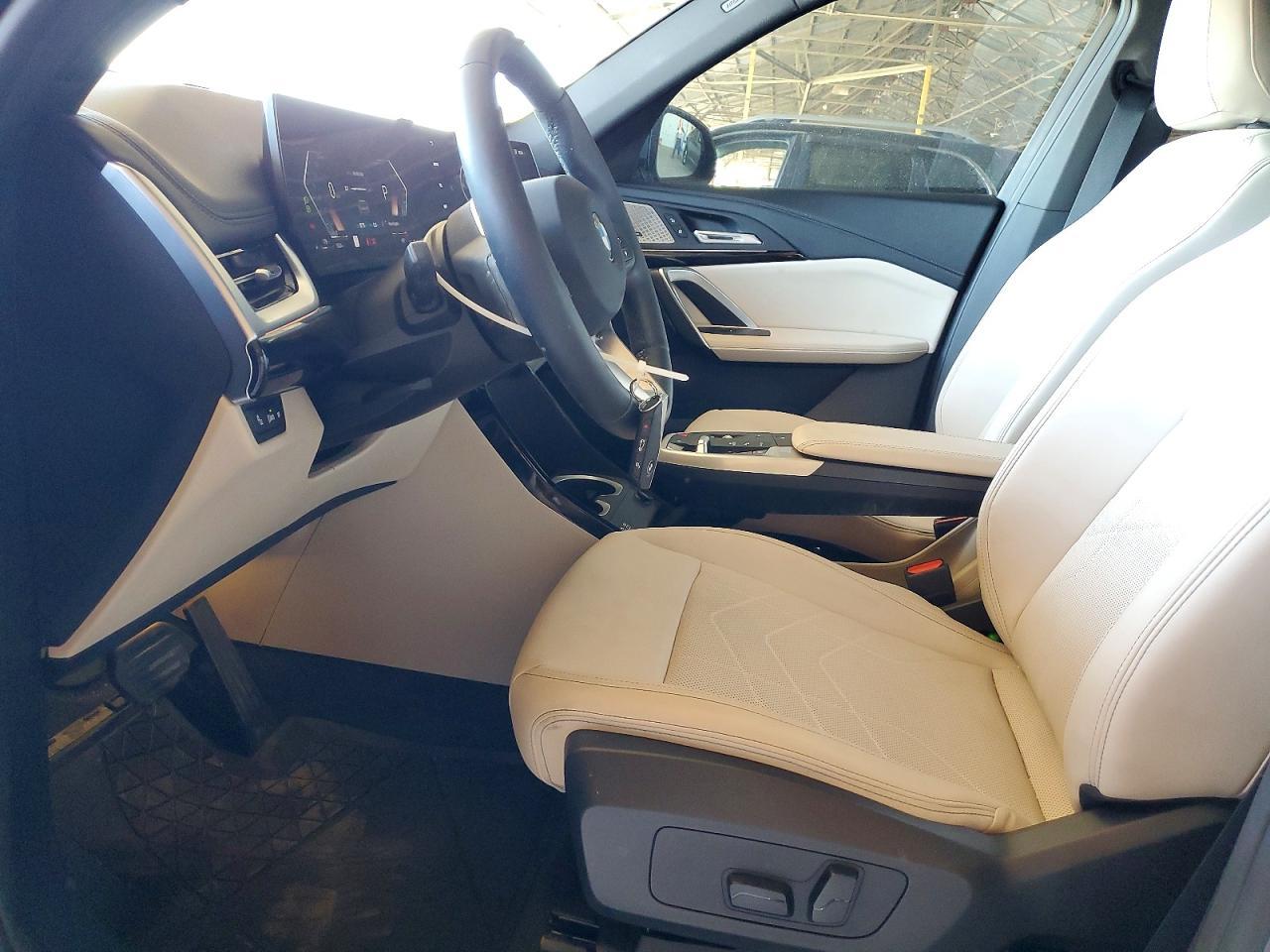 2025 BMW X1 xDrive28I - zdjęcie 7