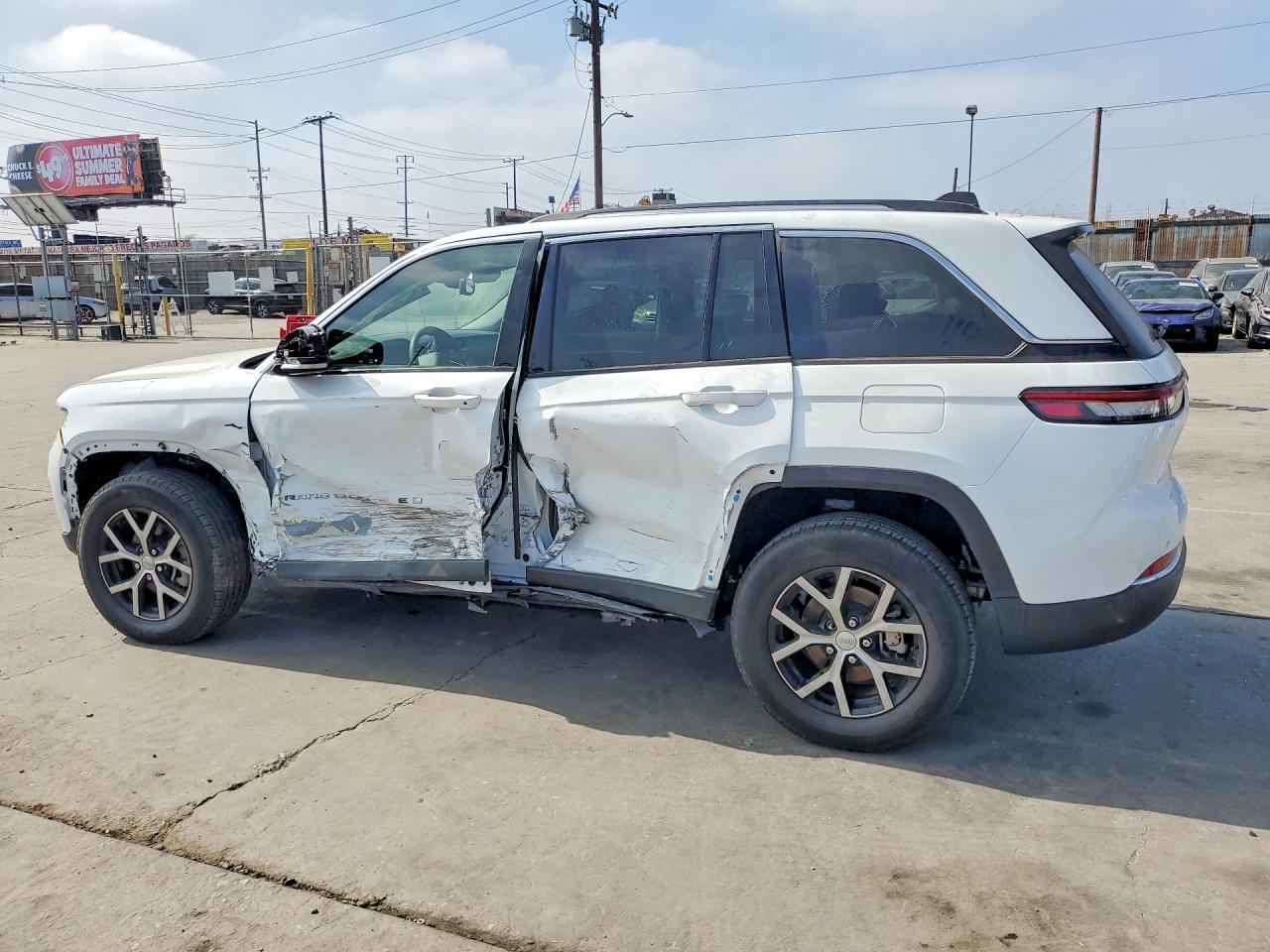 2023 Jeep Grand Cherokee Limited - zdjęcie 2