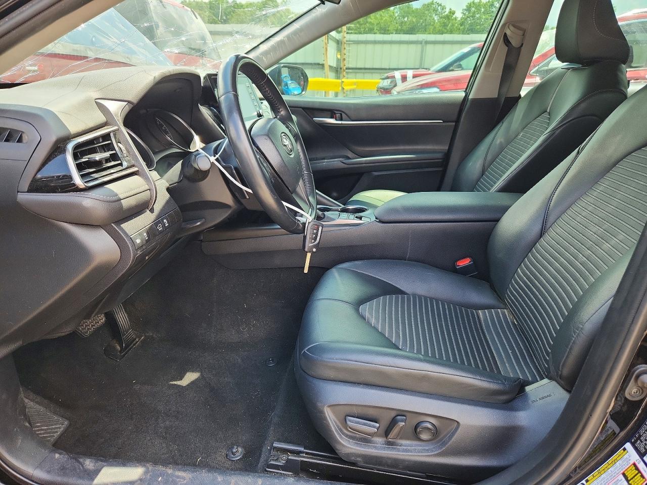 2024 Toyota Camry Se - zdjęcie 7