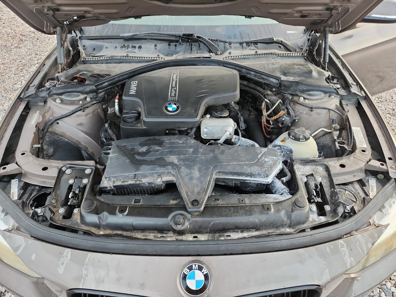 2013 BMW 320 I - zdjęcie 11