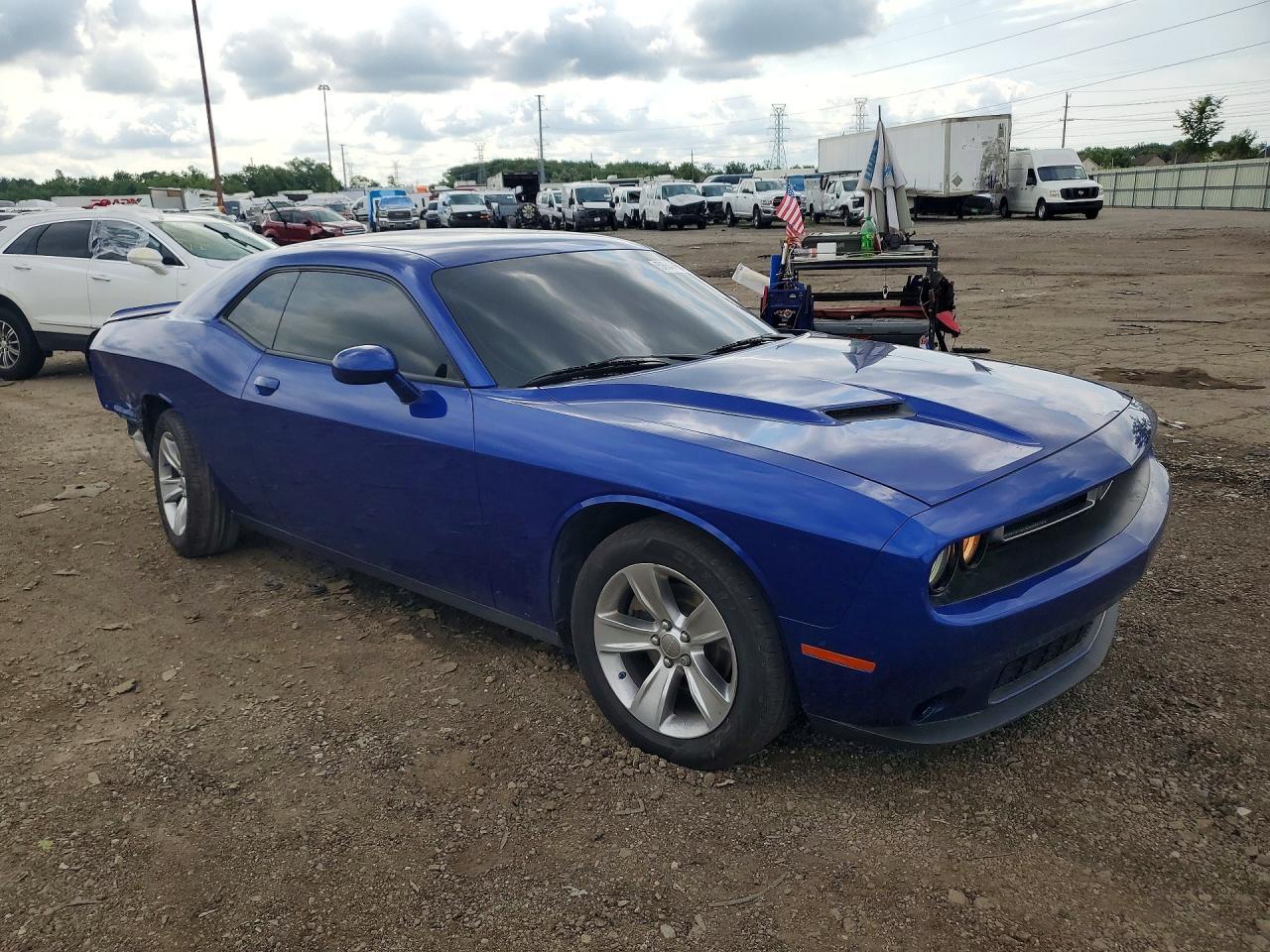 2022 Dodge Challenger Sxt - zdjęcie 4