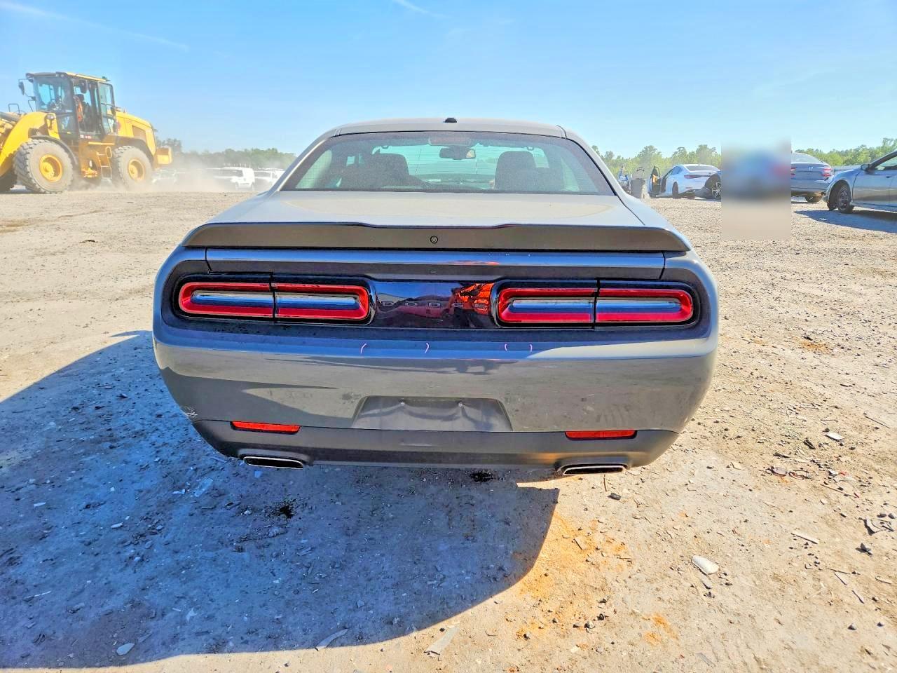 2023 Dodge Challenger Sxt - zdjęcie 6