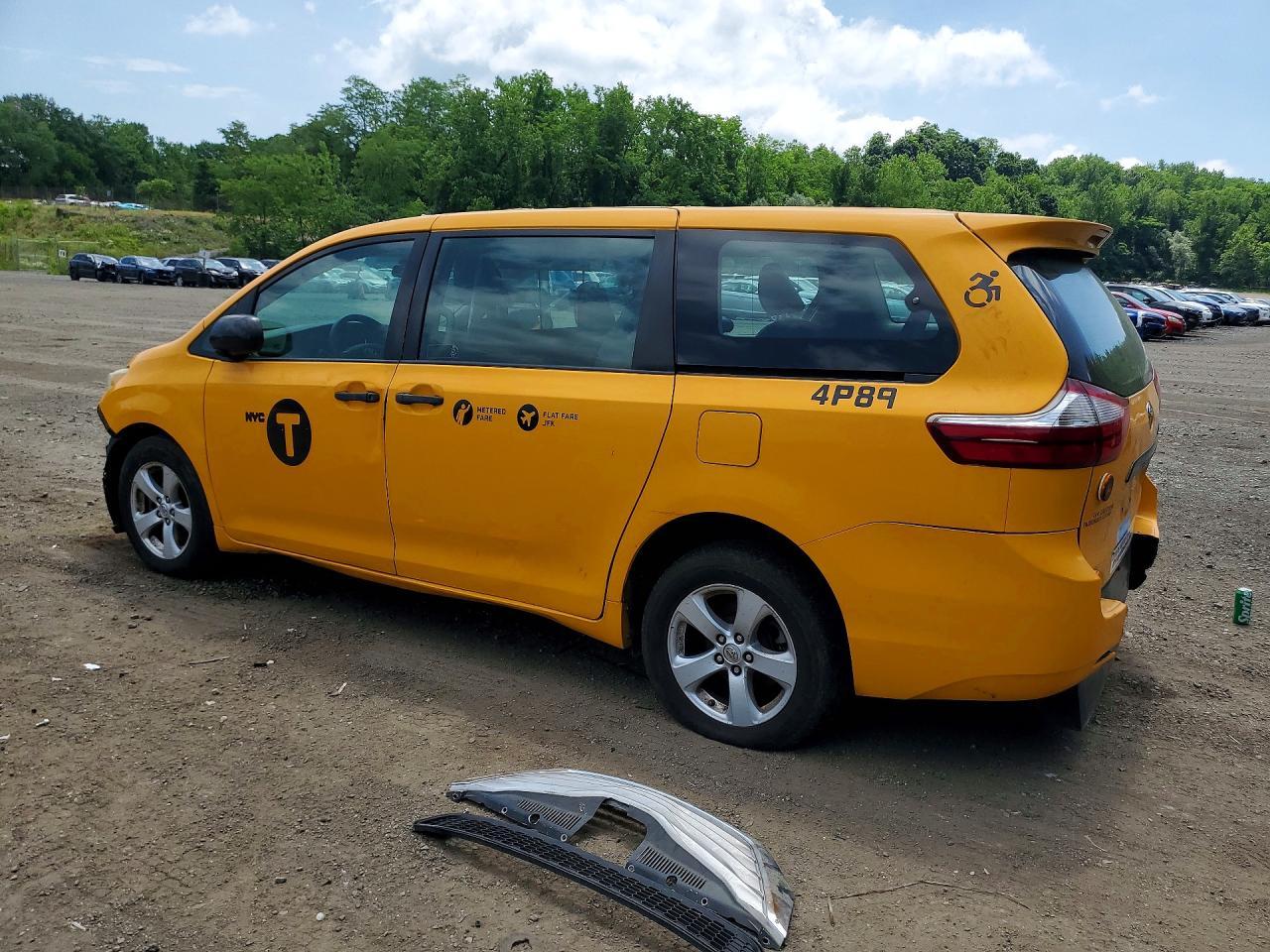 2017 Toyota Sienna L 7-Passenger - zdjęcie 2