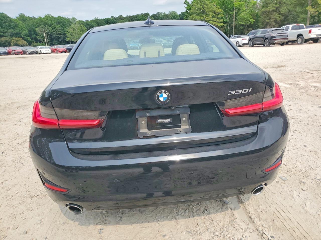 2021 BMW 330I - zdjęcie 6