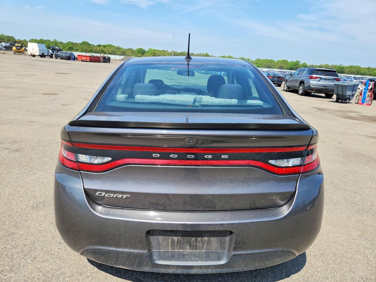 2015 Dodge Dart Sxt - zdjęcie 6