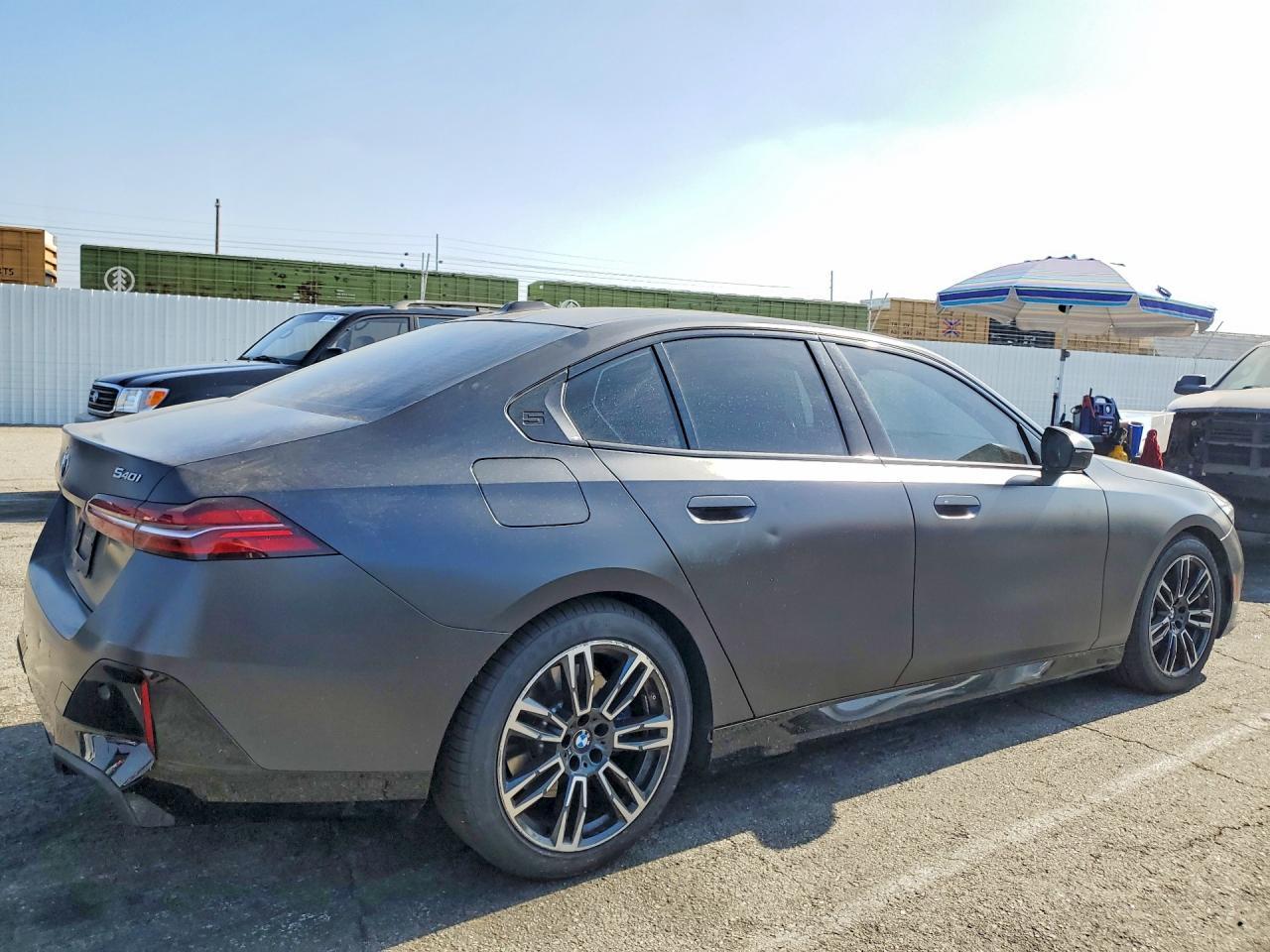 2024 BMW 540 Xi - zdjęcie 3