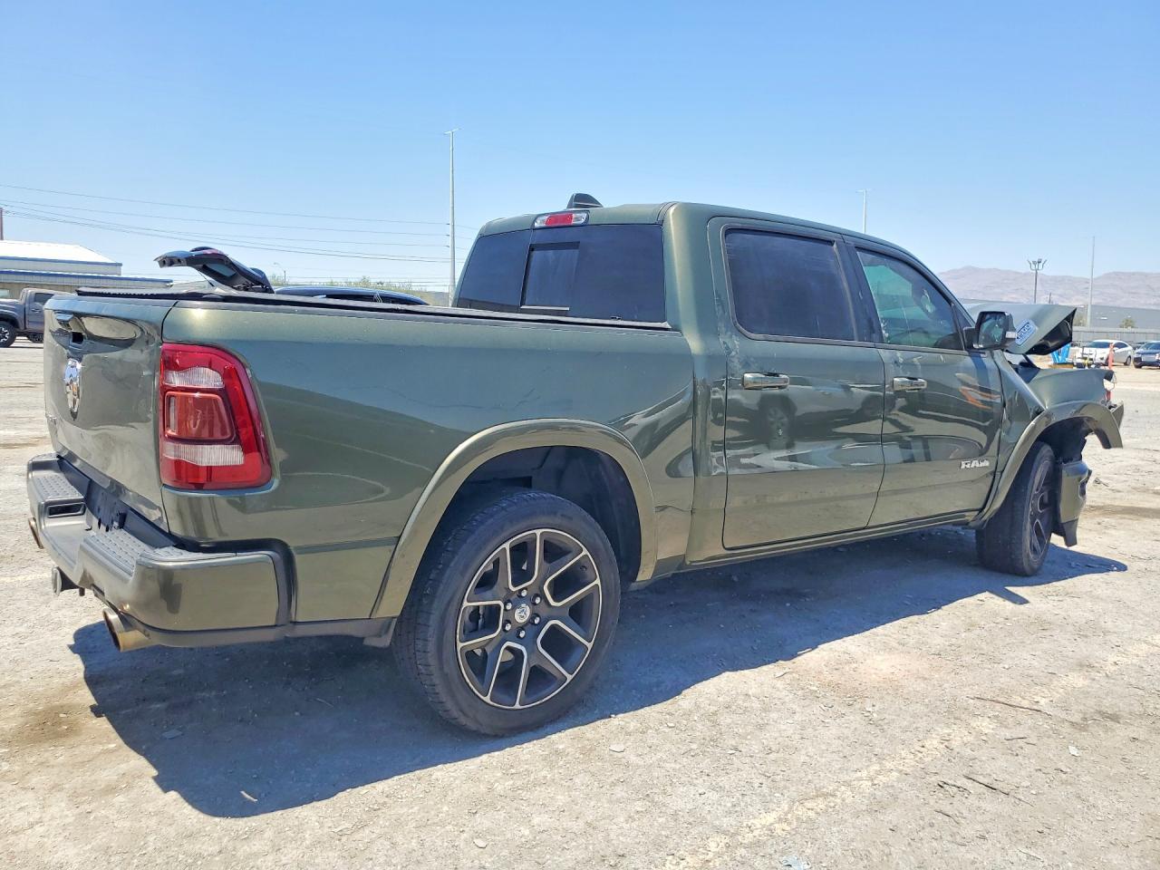 2021 Ram 1500 Laramie - zdjęcie 3