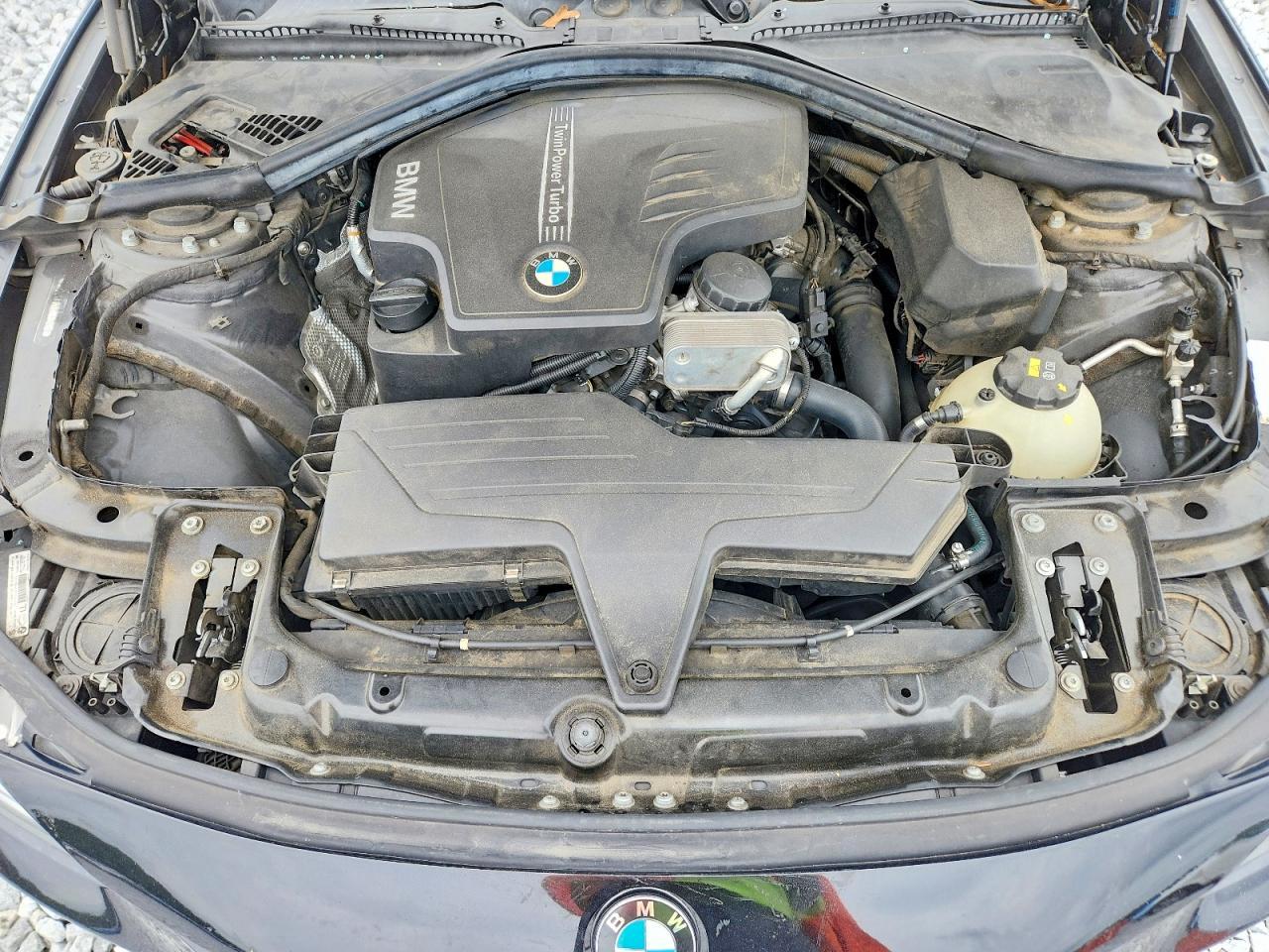 2015 BMW 320 I - zdjęcie 11