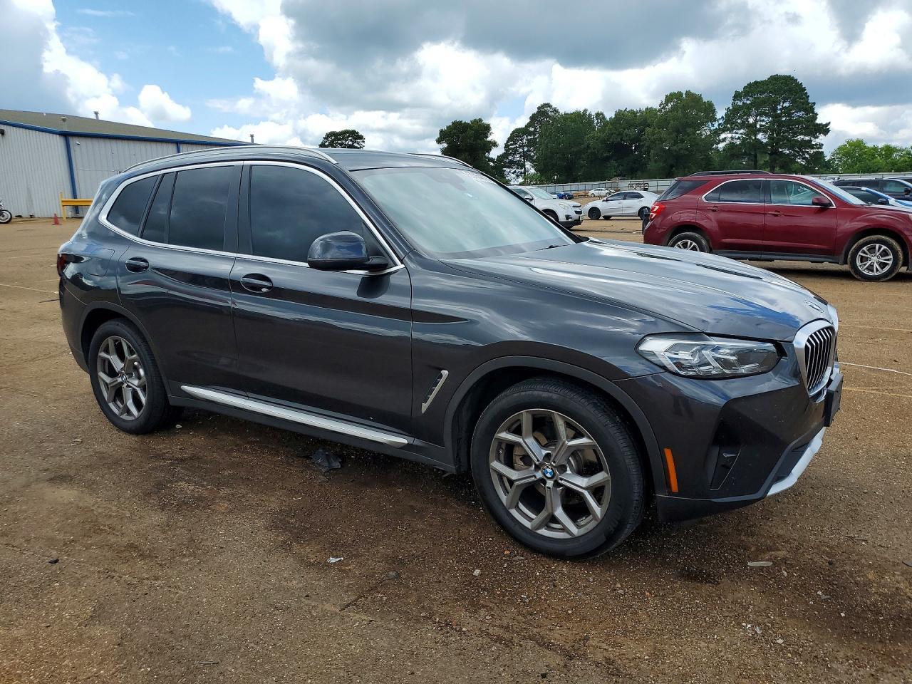 2022 BMW X3 xDrive30I - zdjęcie 4