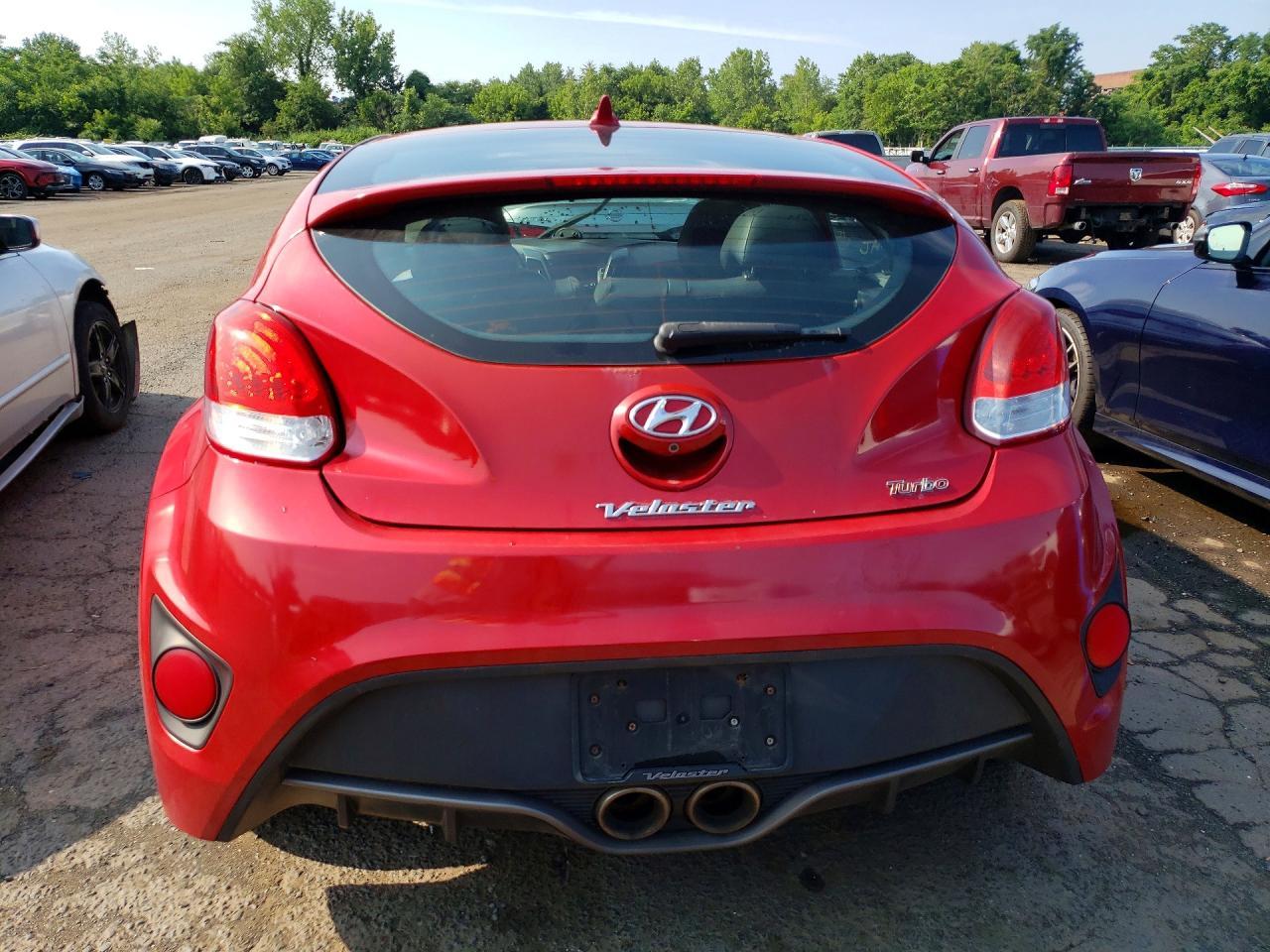 2016 Hyundai Veloster Turbo - zdjęcie 6