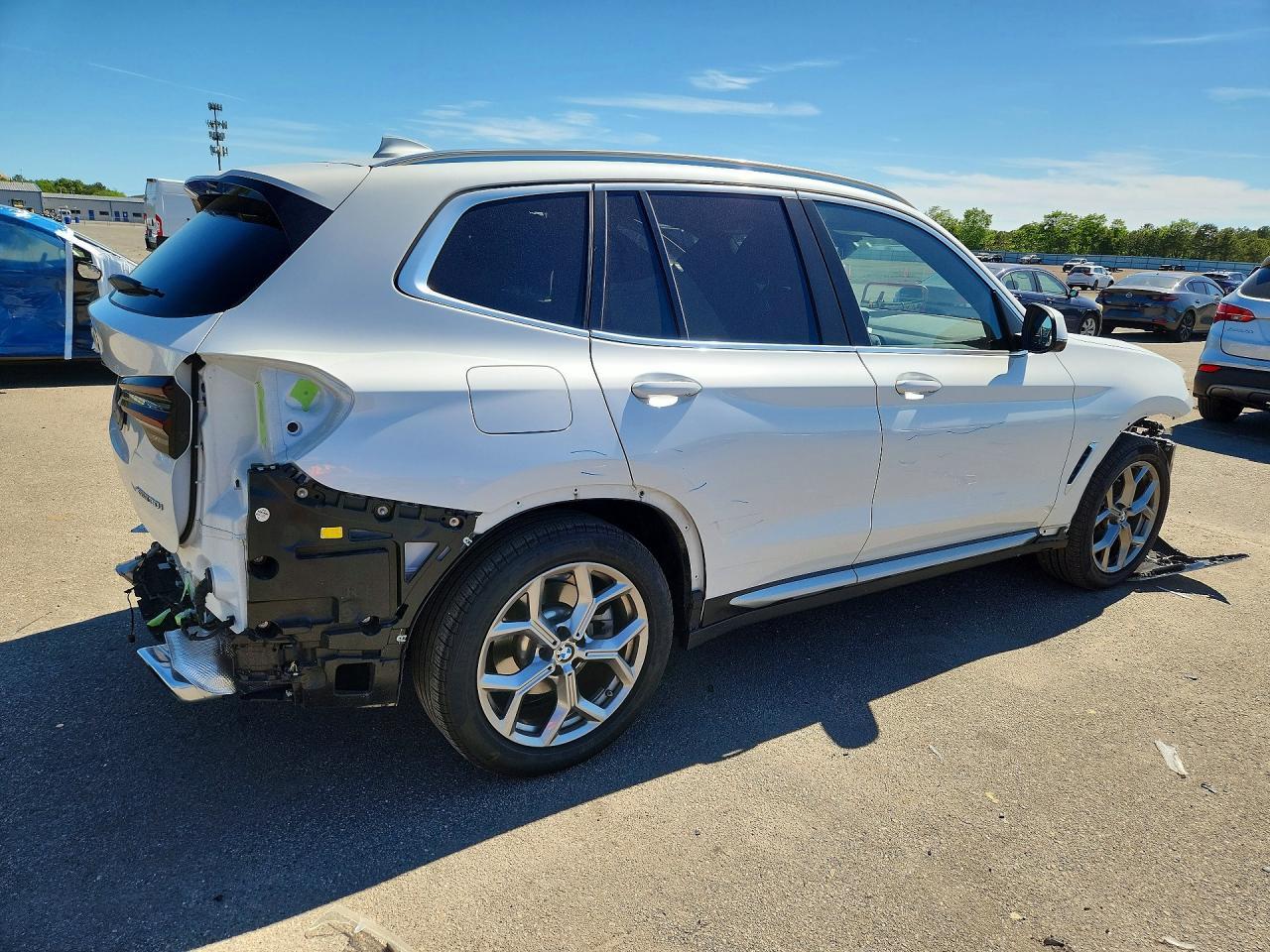 2024 BMW X3 xDrive30I - zdjęcie 3