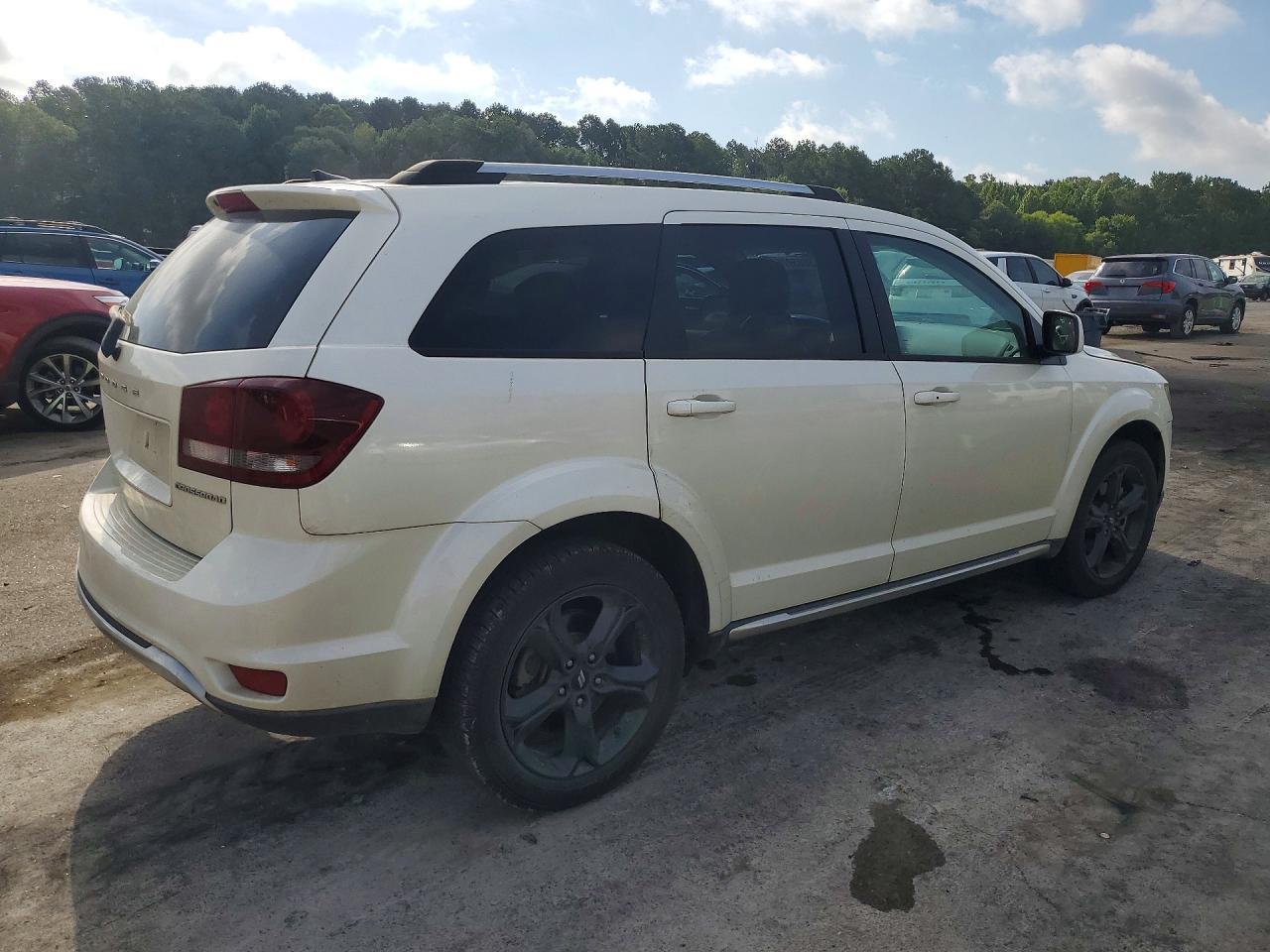 2018 Dodge Journey Crossroad - zdjęcie 3