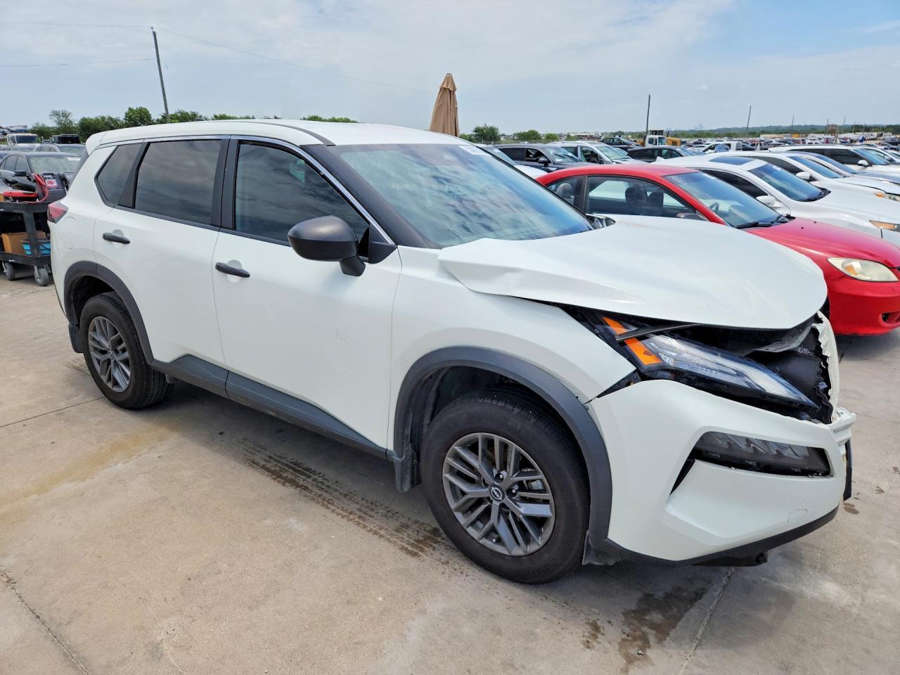 2023 Nissan Rogue S - zdjęcie 4