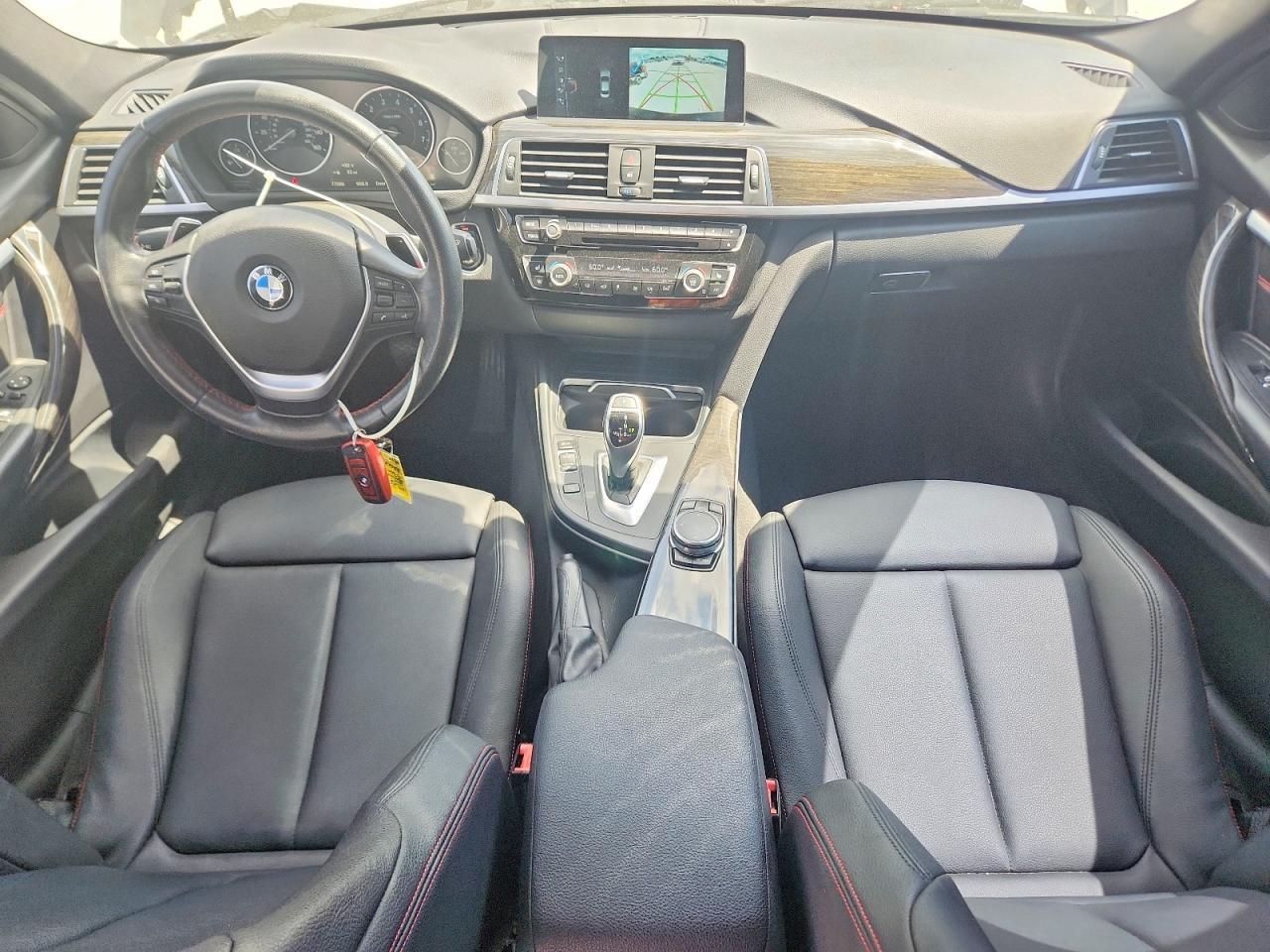 2017 BMW 330 I - zdjęcie 8