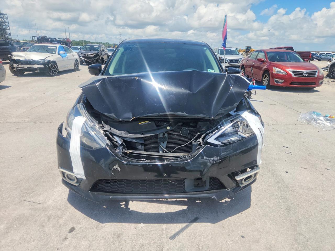 2019 Nissan Sentra Sr - zdjęcie 5