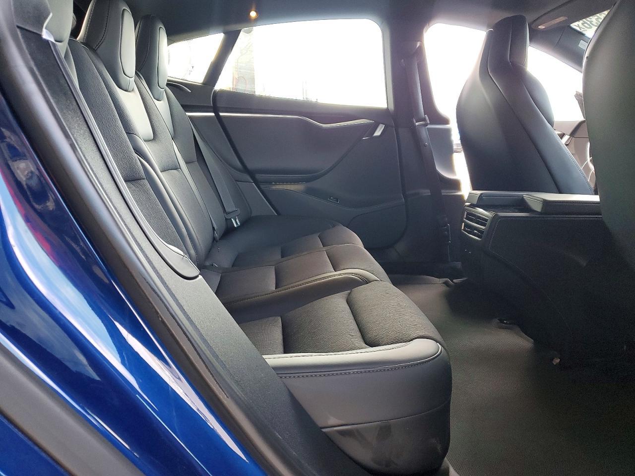 2018 Tesla Model S - zdjęcie 10