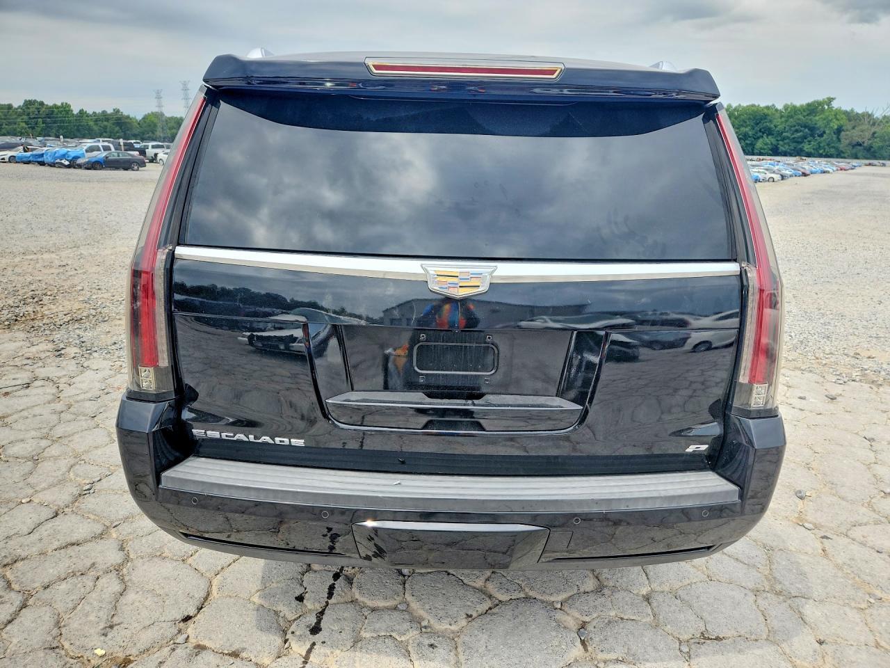 2015 Cadillac Escalade Platinum - zdjęcie 6
