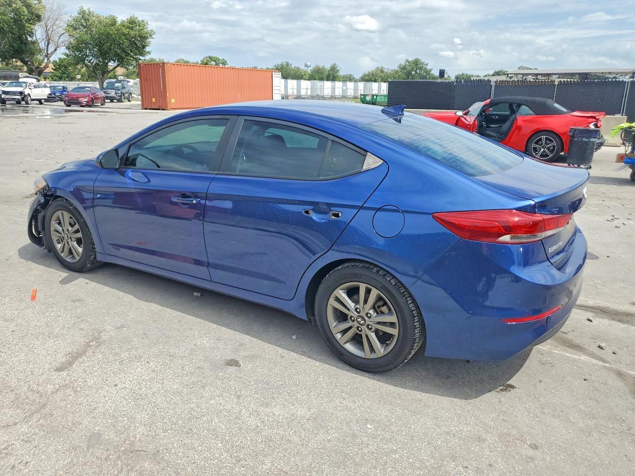 2018 Hyundai Elantra Sel - zdjęcie 2