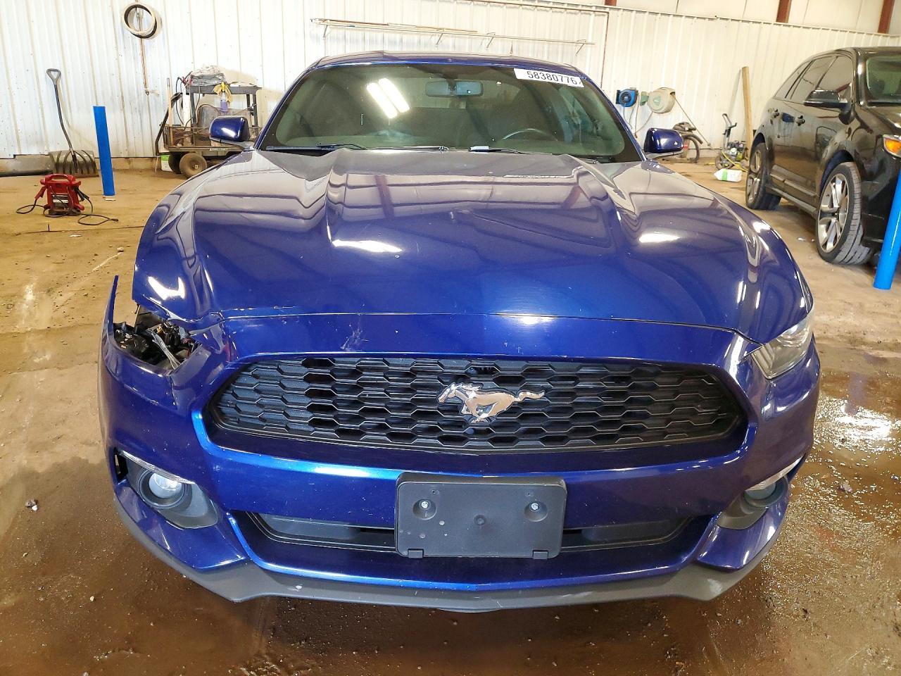 2015 Ford Mustang - zdjęcie 5