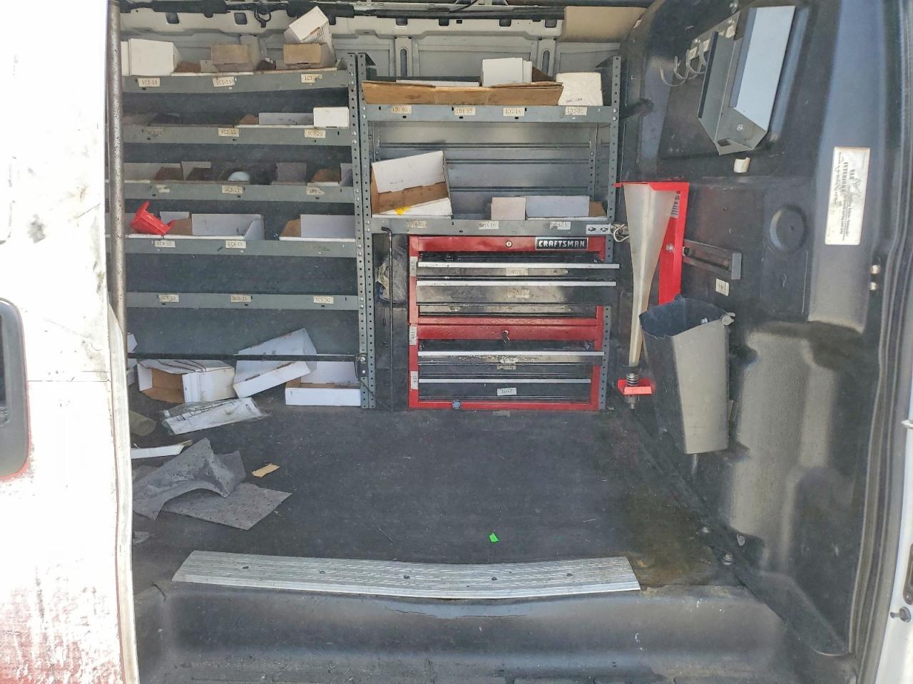 2019 Chevrolet Express G3500 - zdjęcie 11