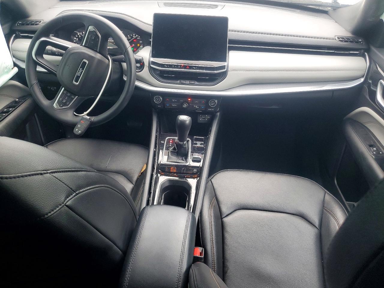 2024 Jeep Compass Limited - zdjęcie 8