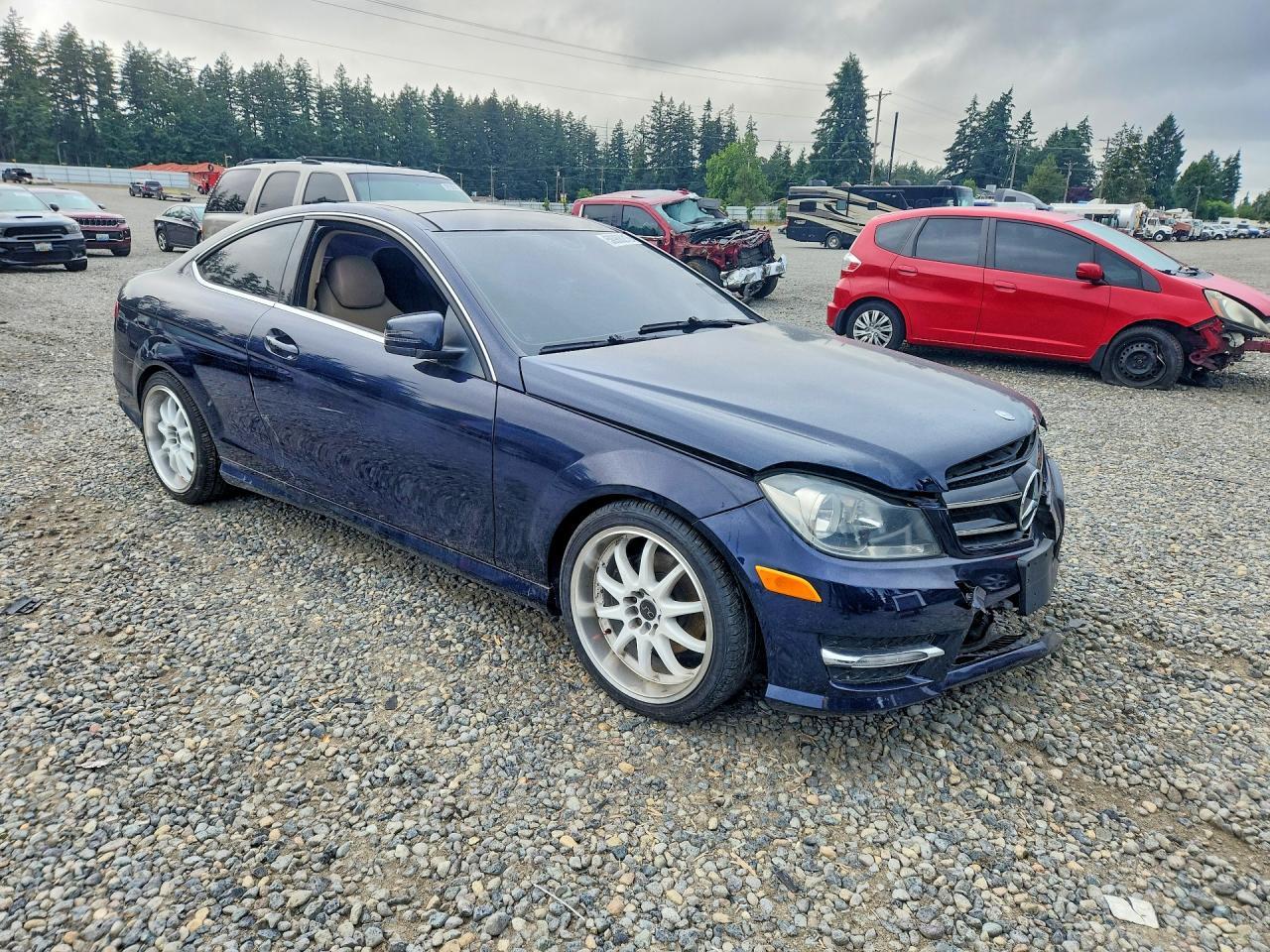 2013 Mercedes-Benz C 250 - zdjęcie 4