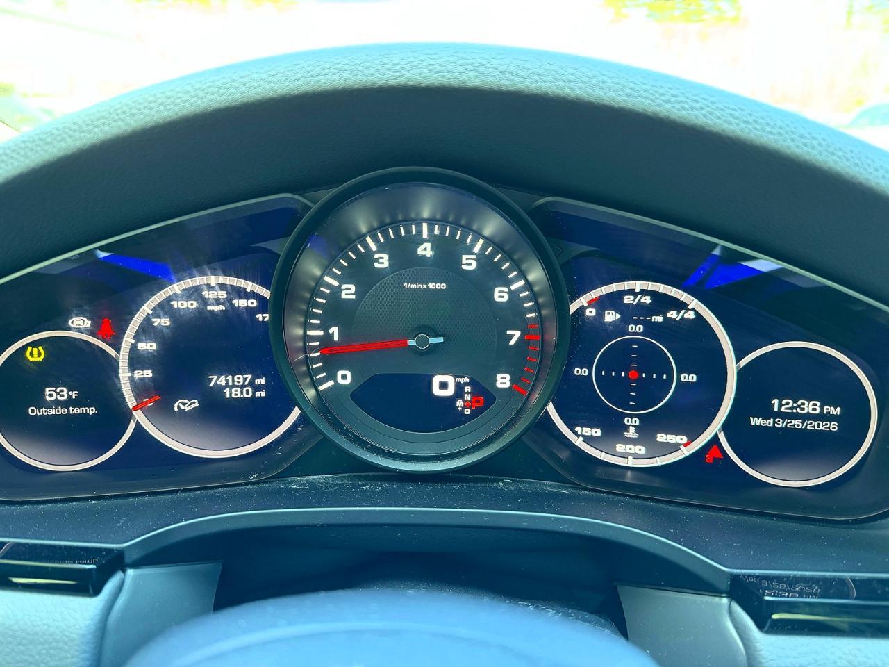 2021 Porsche Cayenne Coupe - zdjęcie 9
