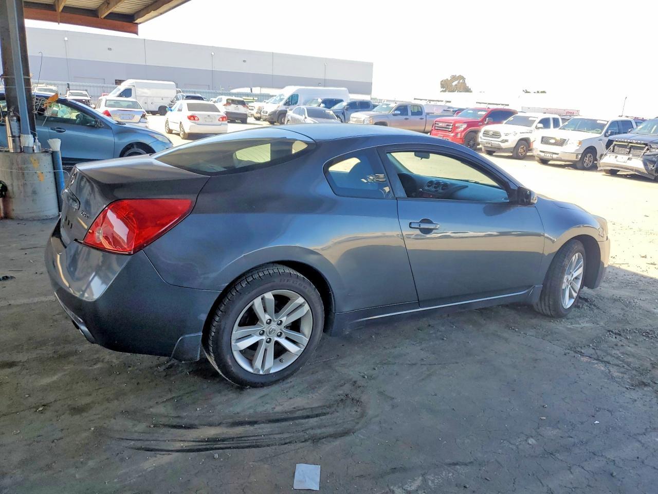 2013 Nissan Altima S - zdjęcie 3