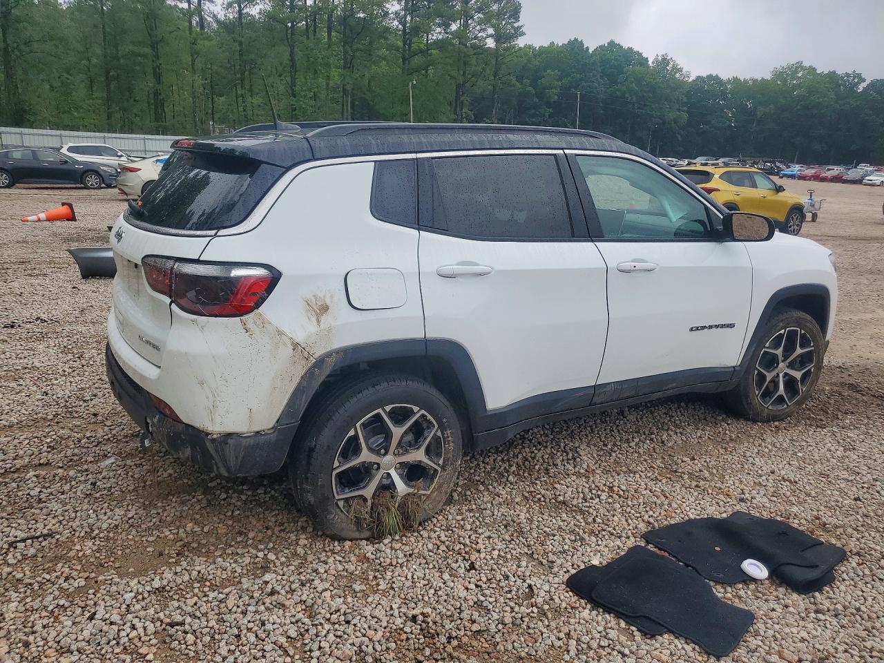 2024 Jeep Compass Limited - zdjęcie 3