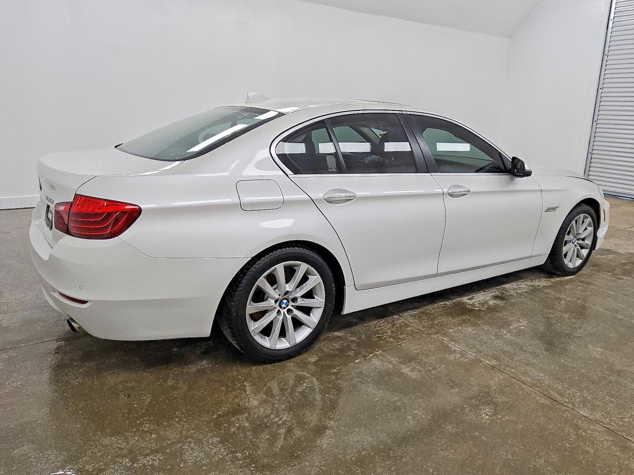 2016 BMW 535 I - zdjęcie 3