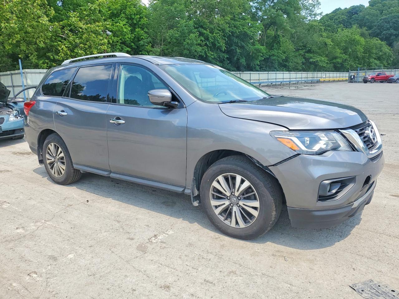 2017 Nissan Pathfinder - zdjęcie 7