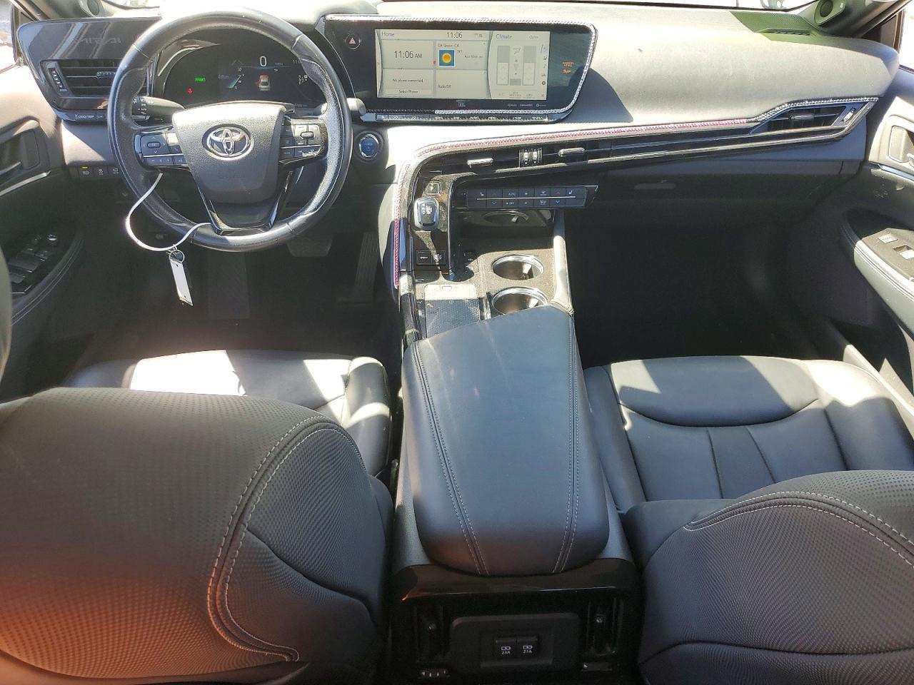 2021 Toyota Mirai Xle - zdjęcie 8
