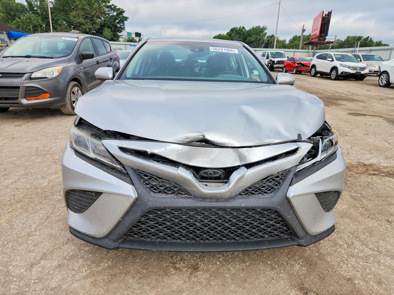 2019 Toyota Camry Se - zdjęcie 5