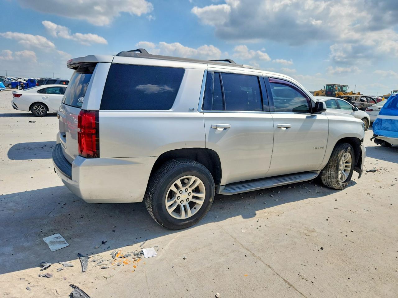 2015 Chevrolet Tahoe K1500 Ls - zdjęcie 3