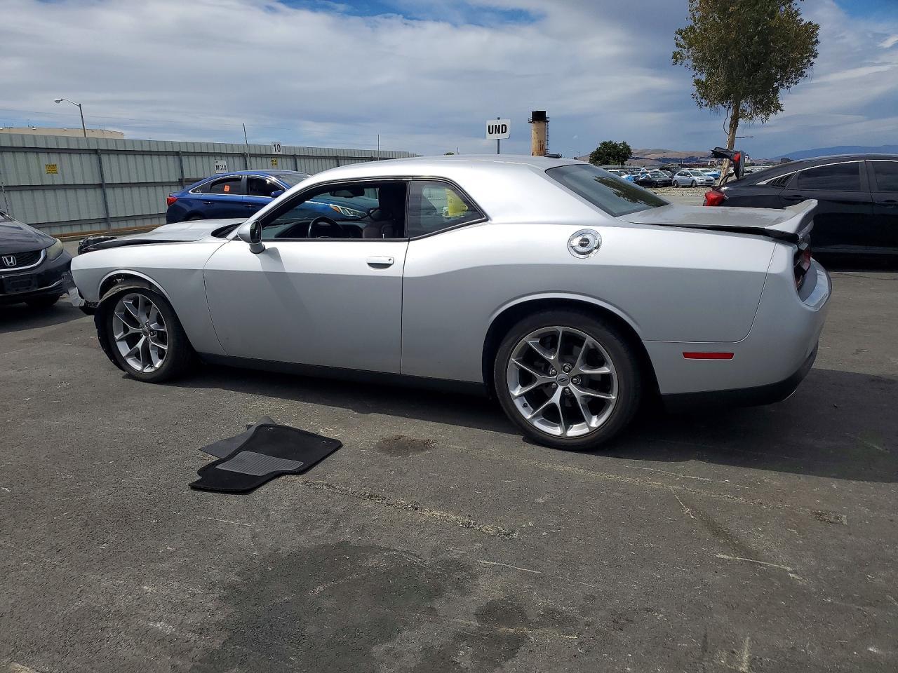 2020 Dodge Challenger Gt - zdjęcie 2
