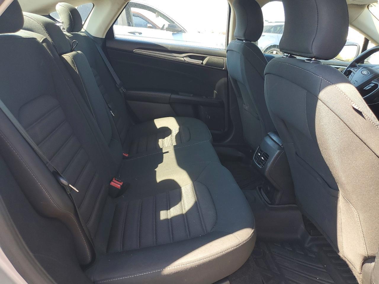 2019 Ford Fusion Se - zdjęcie 10