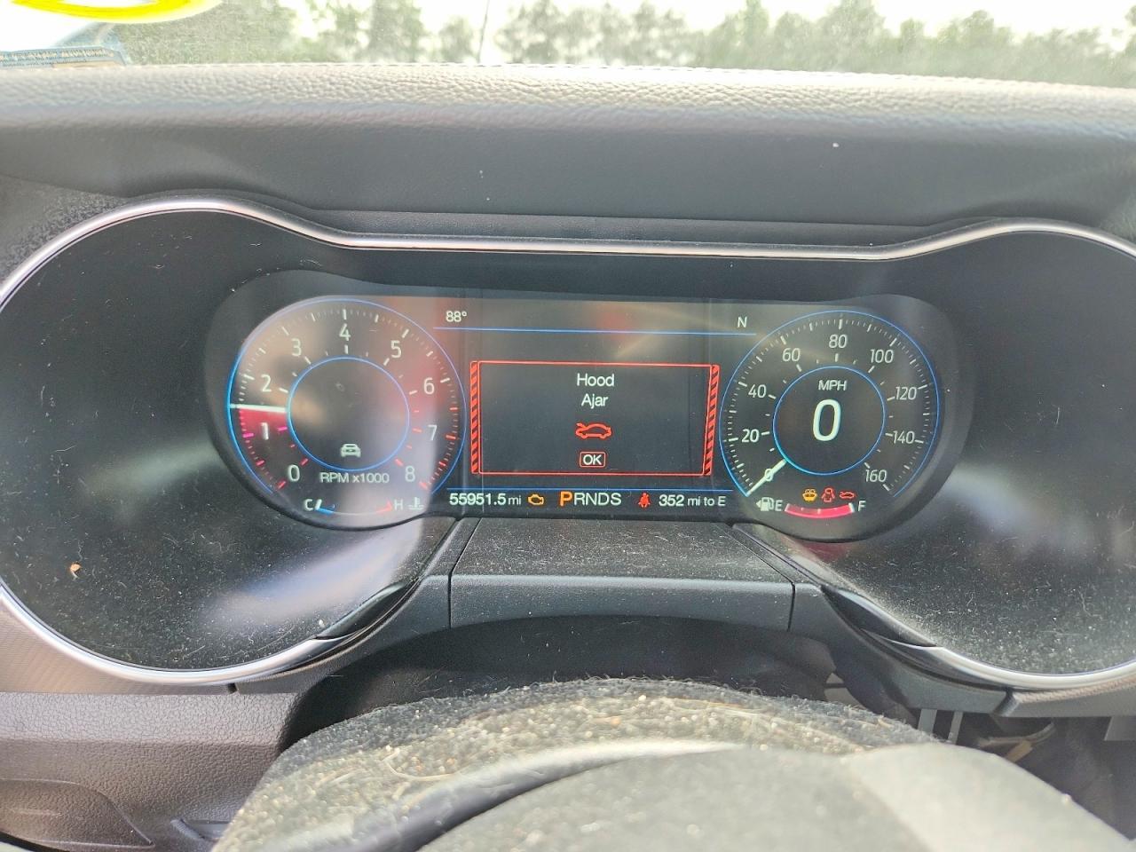 2019 Ford Mustang - zdjęcie 9