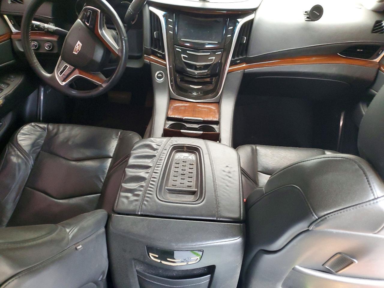 2017 Cadillac Escalade Esv - zdjęcie 8